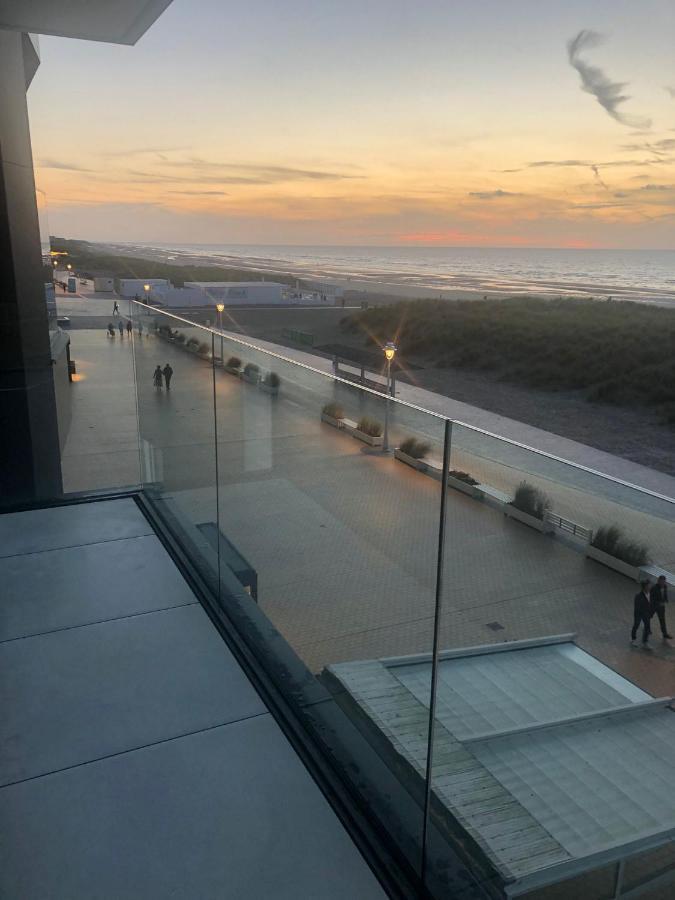 Klaproos - Modern Appartement Op Zeedijk Nieuwpoort Dış mekan fotoğraf